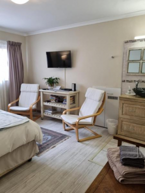 Barlinka lane Selfcatering flatlet , Somerset West